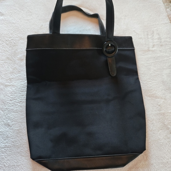 GIVENCHY Parfums Nylon Tote Bag Faux Leather Straps Striped Interior NWOT - Picture 5 of 12